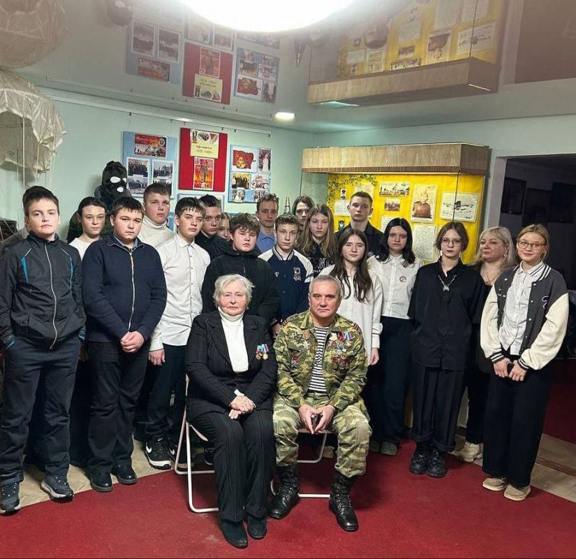 ������ �������: � ����� ������� ������ ����������� ��������� ������������ ���, ����������� ������� � �������� ������� � ������ ��������� ����� �� �����������