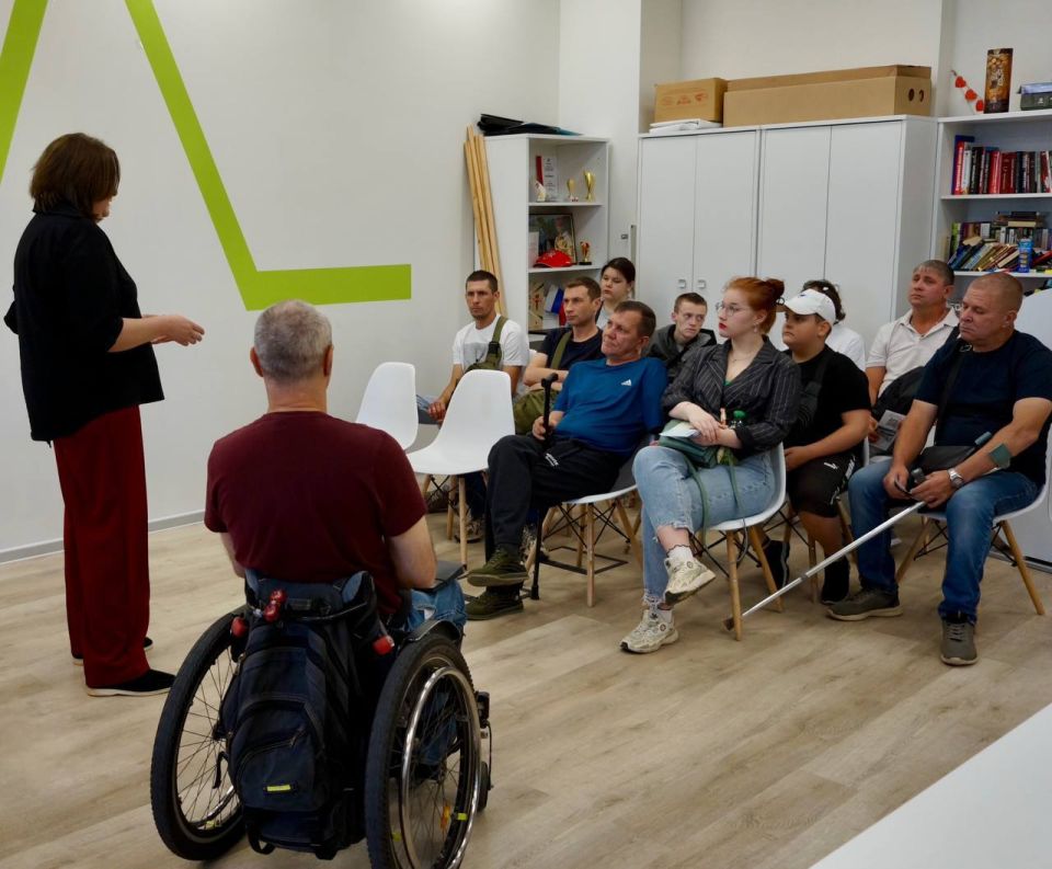 Более 100 граждан с инвалидностью трудоустроены в 2025 году в ЛНР