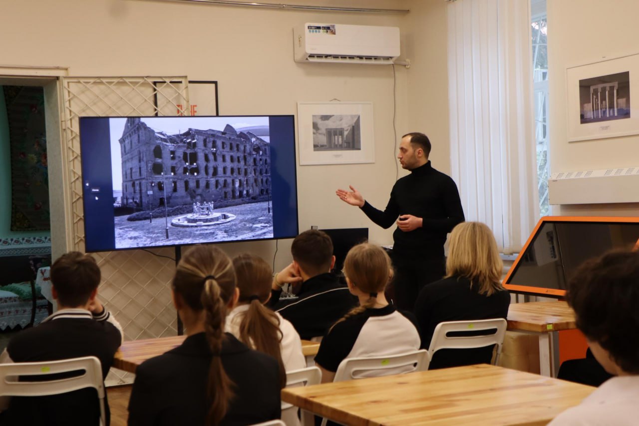 Андрей Рубанцов: Путешествие в историю «Мы в памяти храним простые имена» прошло в Ровеньках