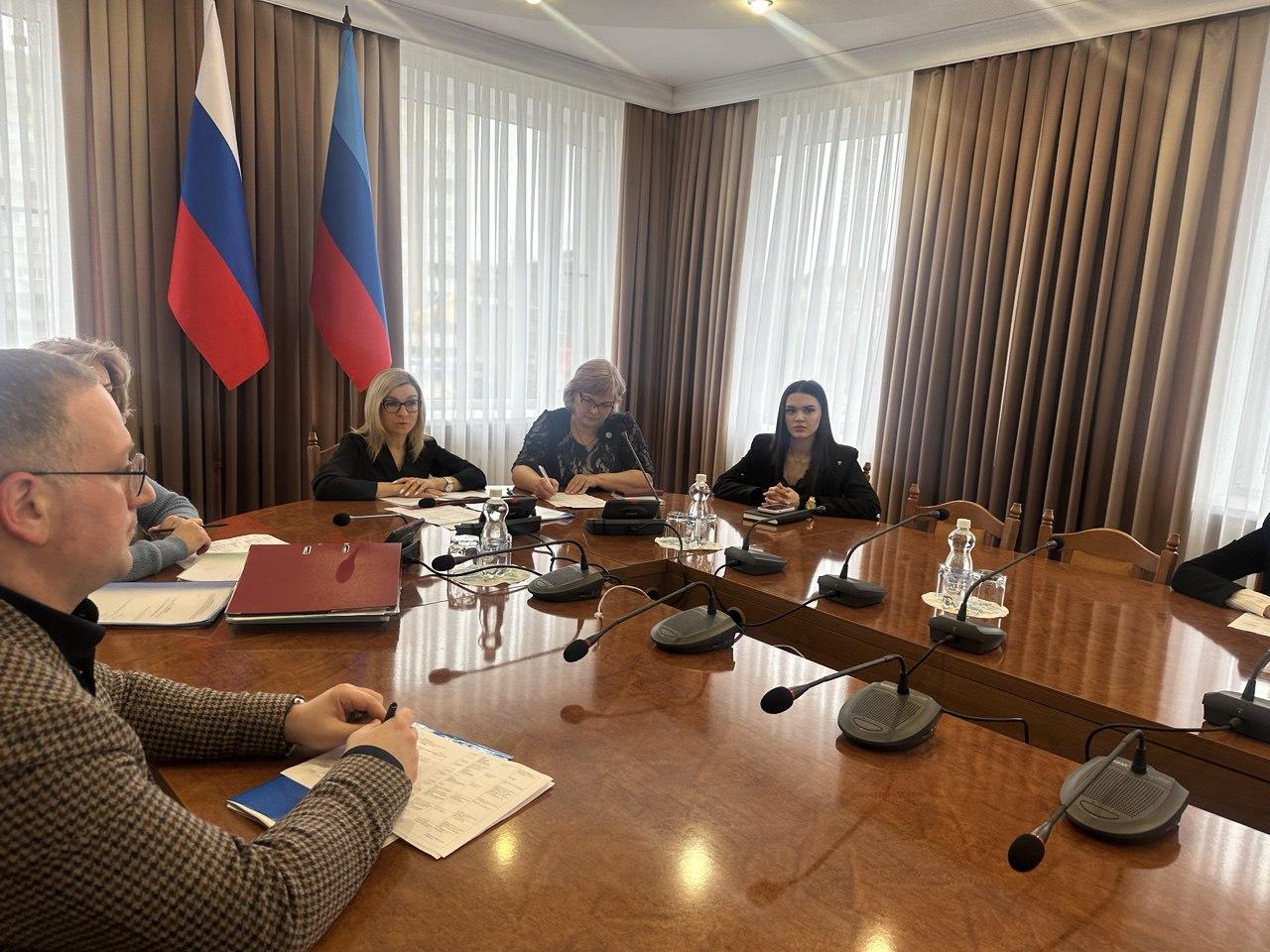 15 дел рассмотрено на заседании административной комиссии Луганска