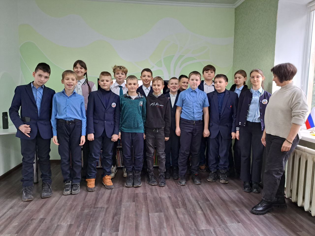 В Лутугинской Районной библиотеке для детей прошла литературная викторина для учащихся Лутугинской средней школы №2