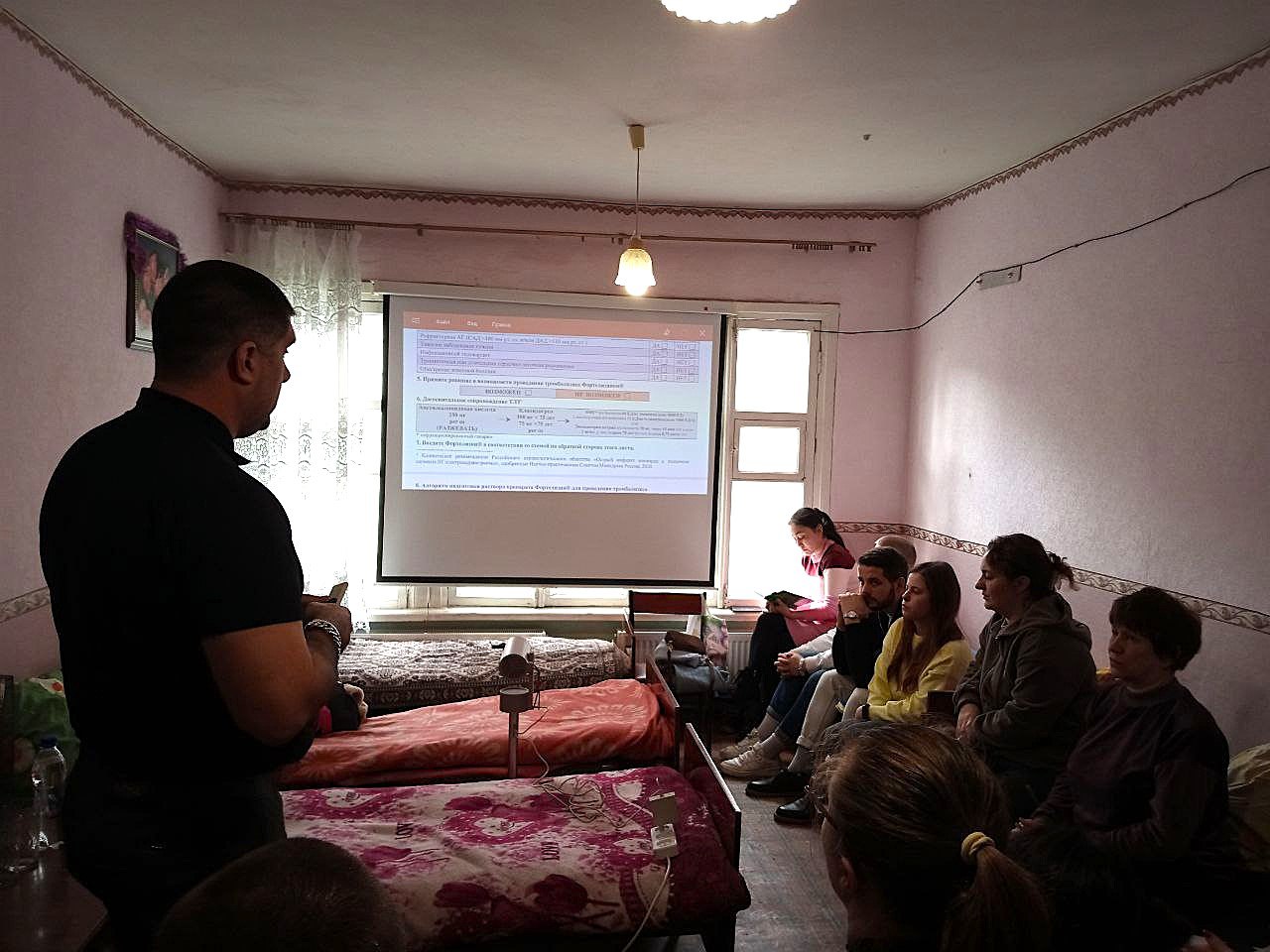 В Краснодонском филиале Луганского центра медицины катастроф прошла обучающая лекция