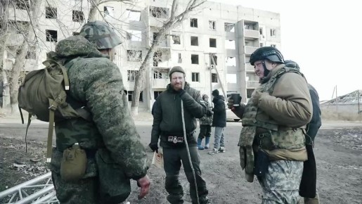 WarGonzo: Симфония боя: артисты Луганской филармонии стали героями Мариуполя и прототипами уникального кинопроекта на «Первом канале»