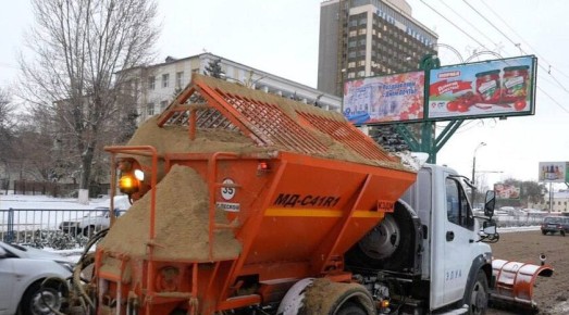 Сильная гололедица ожидается на дорогах ЛНР 20 февраля