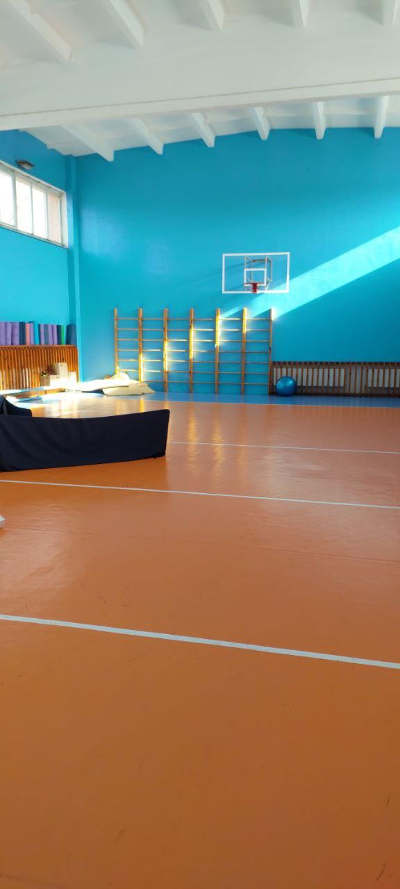 В Беловодской ДЮСШ обсудили вопрос ремонта пола при участии региона-шефа