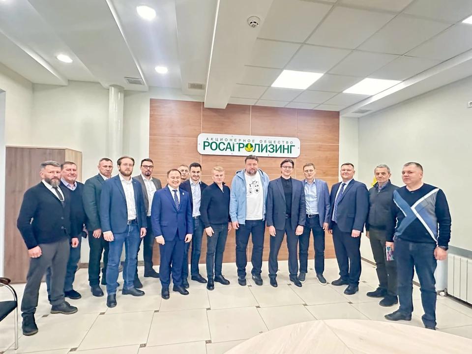 ЛНР лидирует по поставкам сельхозтехники среди новых регионов