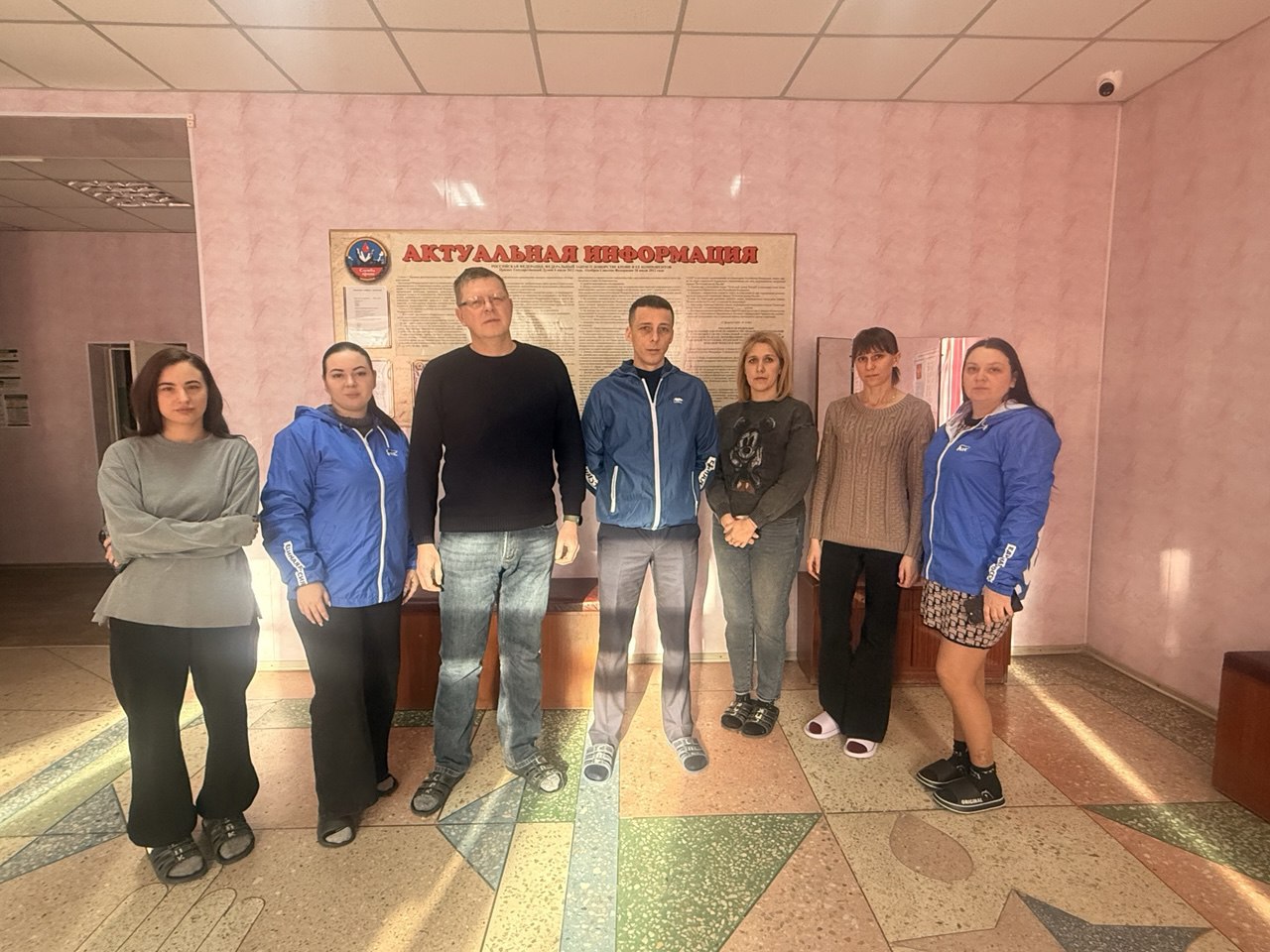 В Кировске единороссы в поддержку военнослужащих сдали кровь