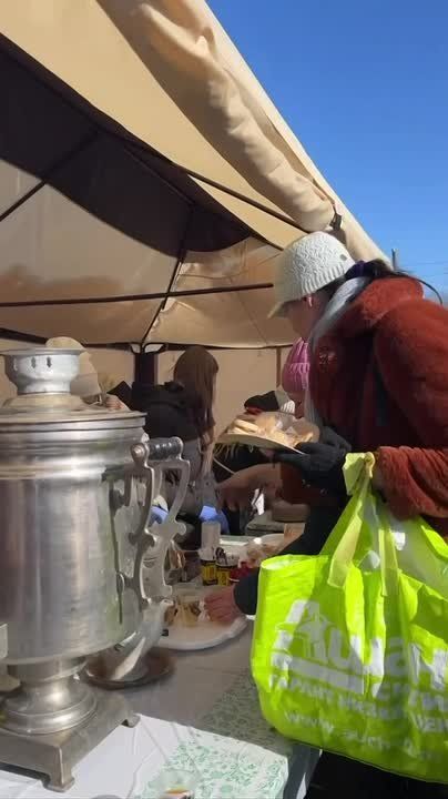 ��������� � ��������� ����� ����� ��������: ����� � �������� ����������� �������