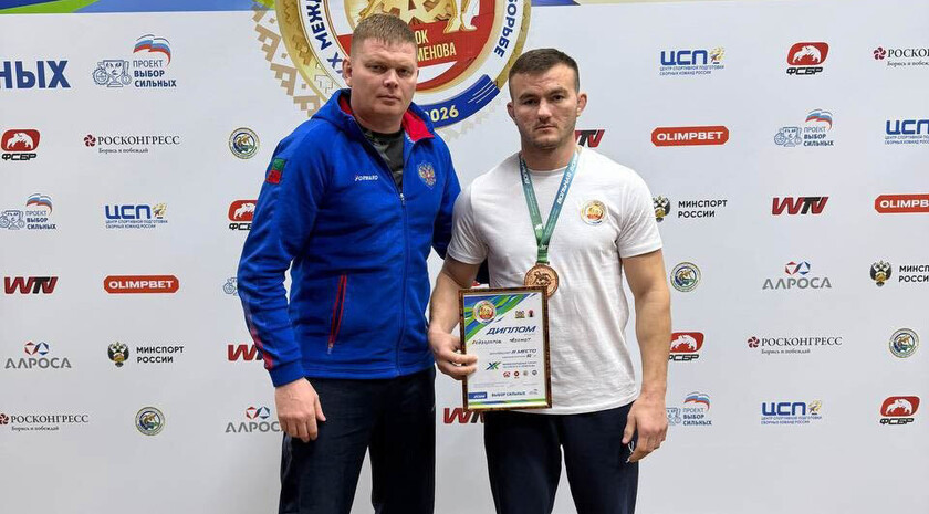 Спортсмен из Запорожской области завоевал бронзу на международных соревнованиях по борьбе