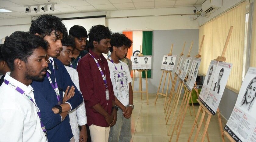 Русский дом в Ченнаи представил выставку «Защищая правду» будущим индийским журналистам