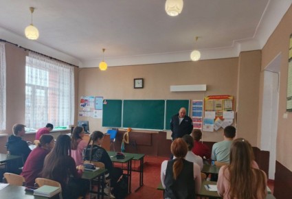 Безопасная беседа с сотрудником Госавтоинспекции