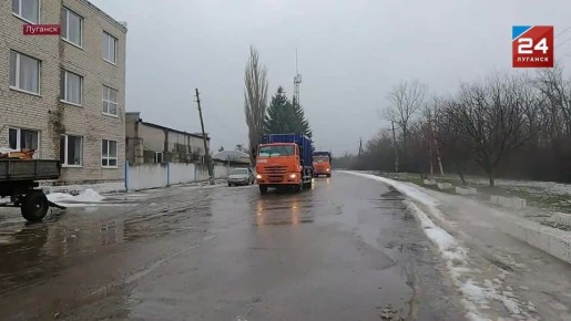 20 машин для вывоза твердых коммунальных отходов поступили в ЛНР