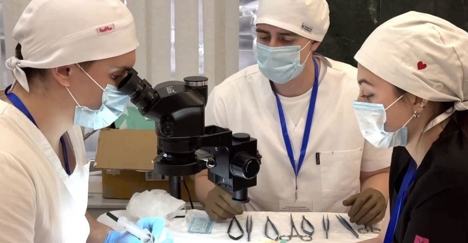 Будущие хирурги из Ростовского ГМУ Минздрава России — лучшие в ЮФО на студенческой хирургической олимпиаде