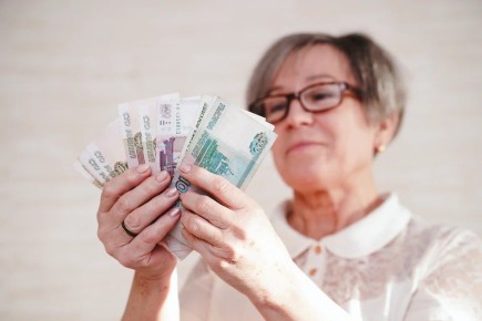 Госдума засчитала жителям ЛНР в пенсионный стаж работу на Украине