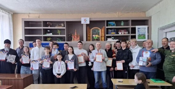 В Свердловске прошел шахматный турнир, посвященный Дню защитника Отечества