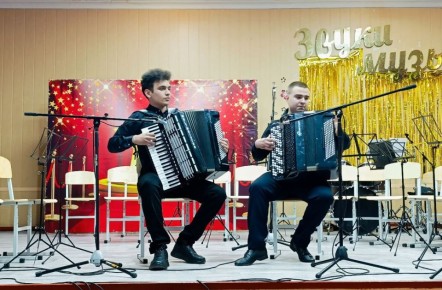 В Красном Луче прошел концерт талантов из Академии Матусовского