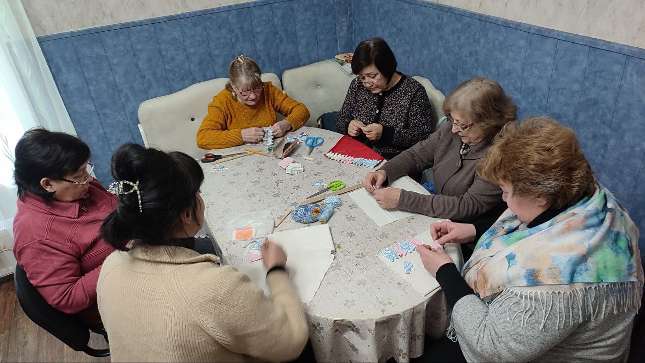 В Красном Луче прошёл мастер-класс по старинной технике шитья «Ляпочиха»