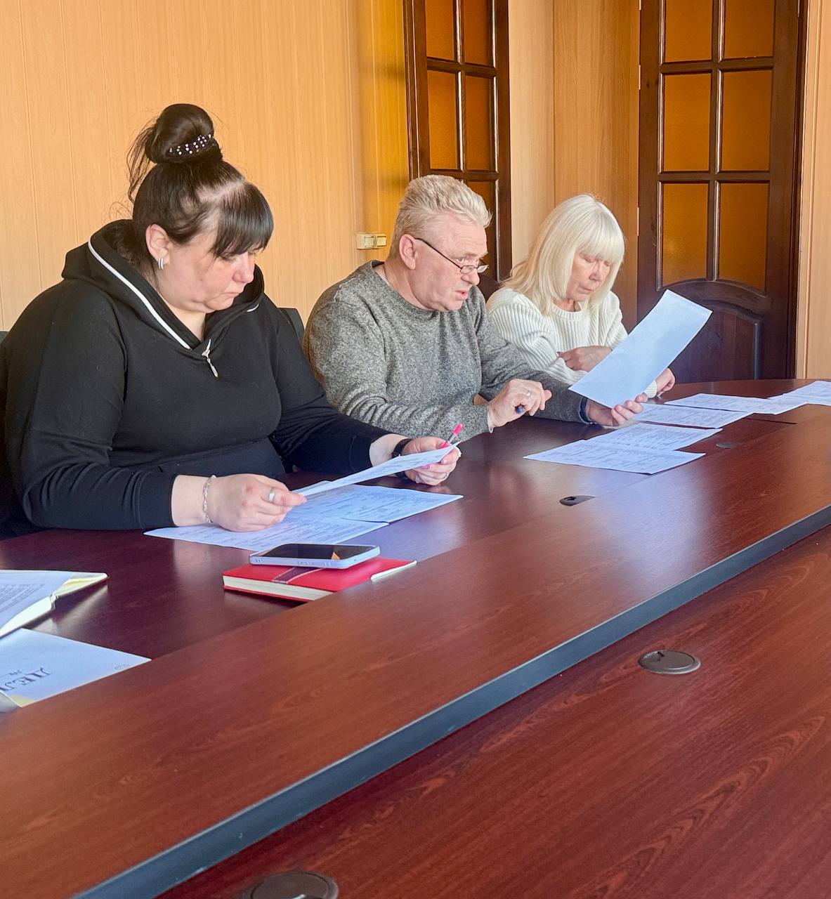 В администрации города Рубежное прошло заседание комиссии по профилактике правонарушений