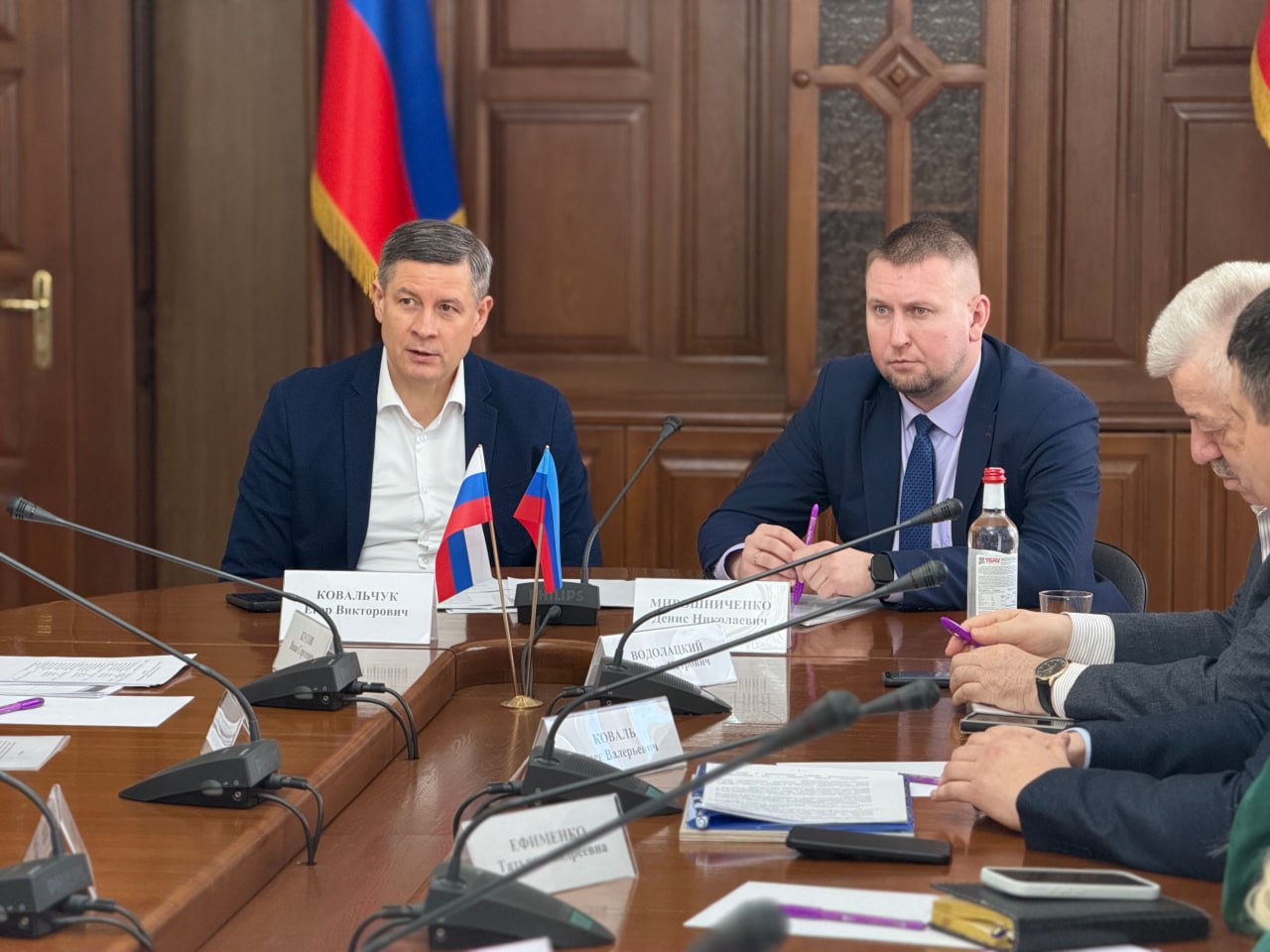 В ЛНР сформирована межведомственная рабочая группа по реализации проекта «Лица Героев»