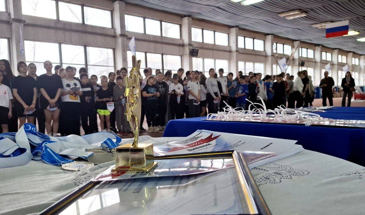 55 лет побед и рекордов: Легкоатлетическая школа олимпийского резерва ЛНР отметила юбилей!