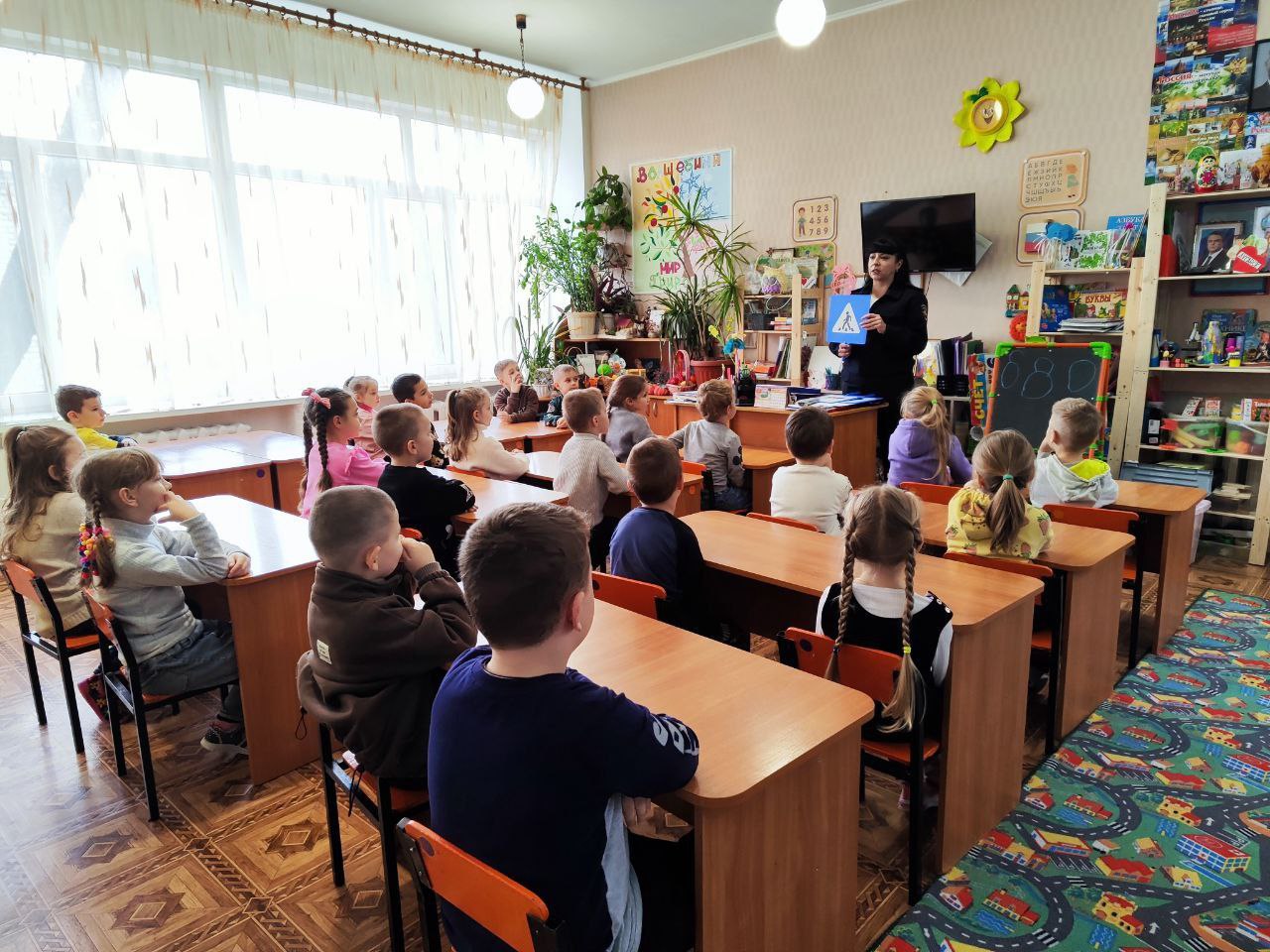 С самого детства — за безопасность на дорогах!