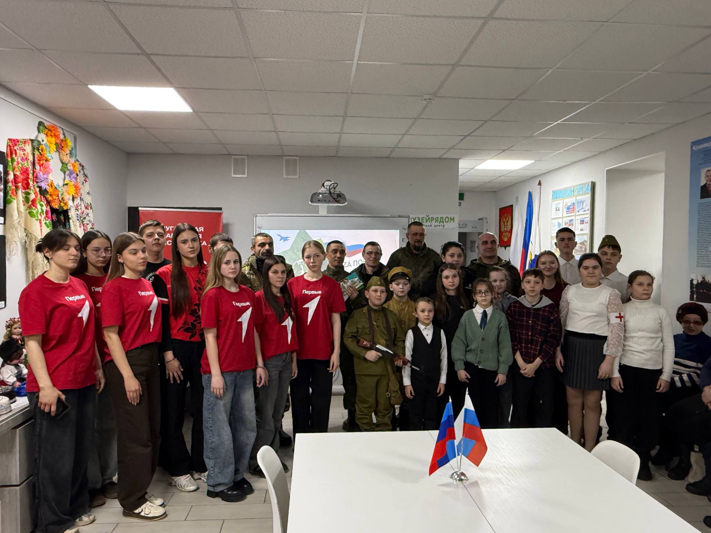 "За Победу! За Наших! За Правду!" – Сердца бьются в унисон в Меловском краеведческом музее!