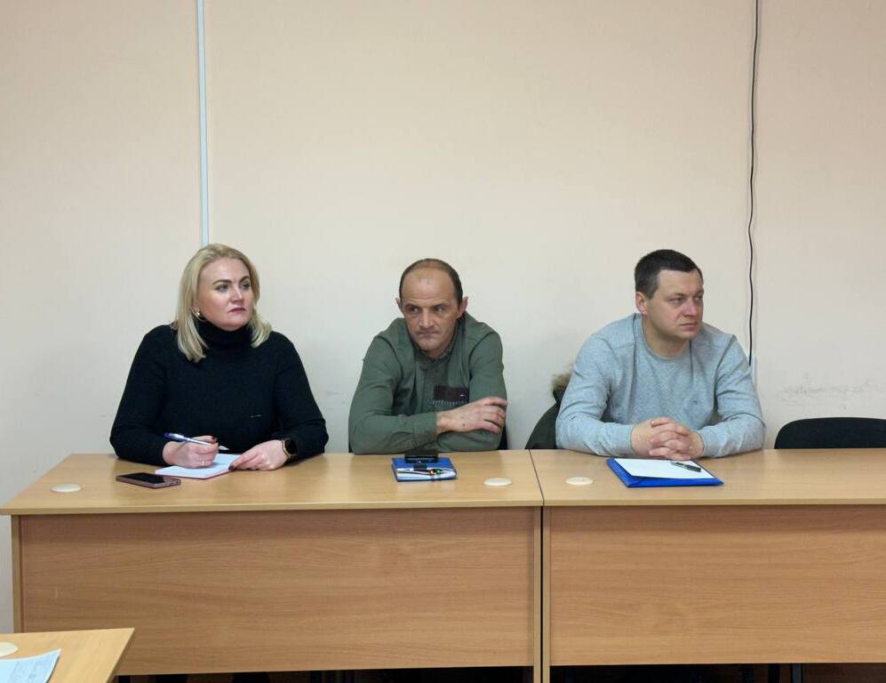 Сегодня Глава городского округа город Ровеньки Андрей Рубанцов провёл личный приём граждан