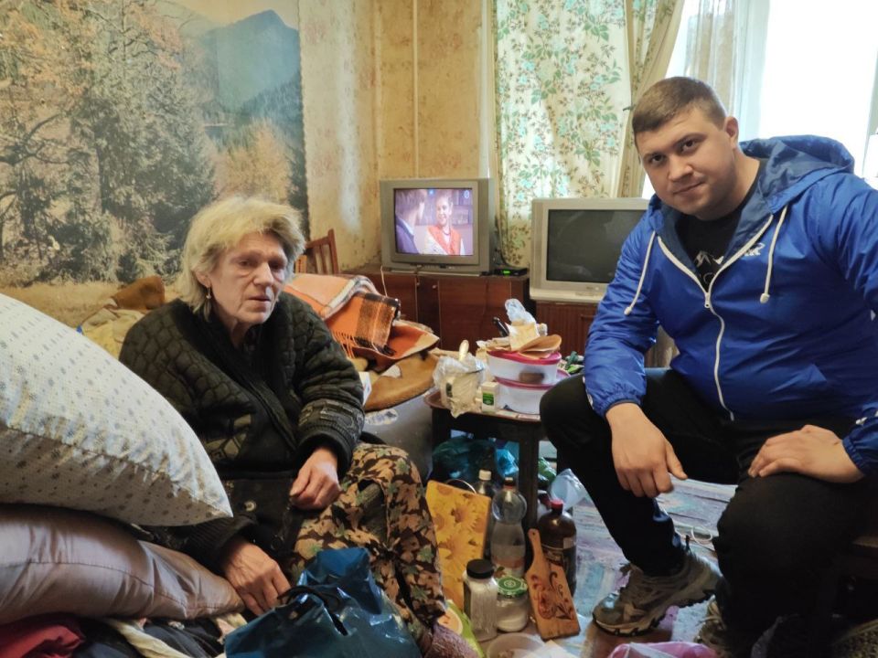 «Единая Россия» оказывает активную помощь нуждающемся жителям города Рубежное