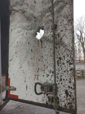 Дрон ВСУ атаковал Газель "Лугмедфарма"