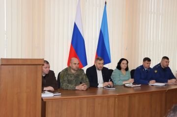 Евгений Бондарь: Рабочее совещание по вопросам образования и безопасности: ключевые темы и участники