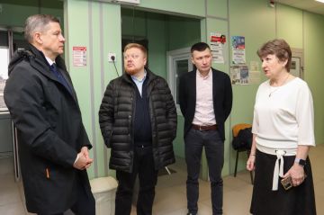 В ЛНР взяли курс на безупречное качество школьных ремонтов