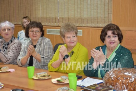 ��������� ������������� ������ ���������� � ����������� 8 �����