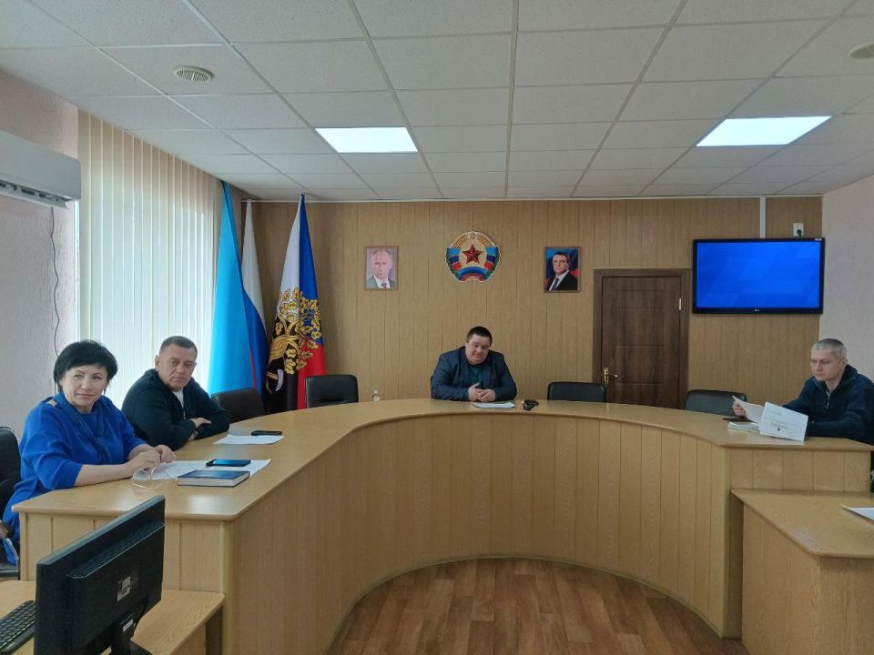 ������ ��������: � ��������� ������� ������������ ���������� ������ ������������� ��������� ������ �� ���������� �������� ��������� ������������� ������������ ������ ������� �����߻ � ��������� �������� ���������� �����...