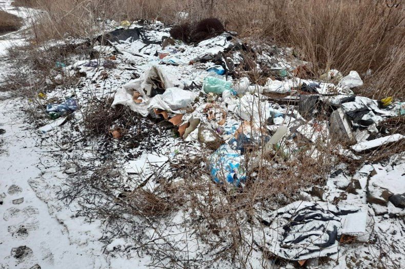 Чистота – залог порядка!. В рамках планомерной работы по поддержанию чистоты и порядка в городе Червонопартизанске, силами МУП «Благоустройство» Свердловского муниципального округа были успешно ликвидированы две...