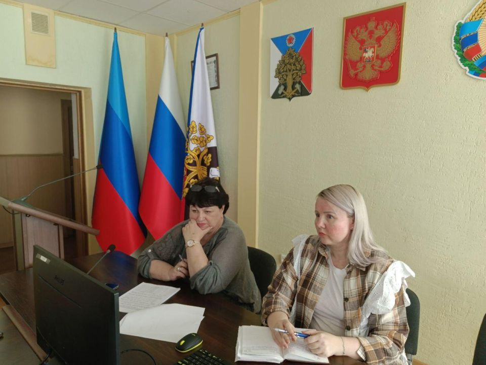 Сегодня в Администрации городского округа город Ровеньки состоялось важное совещание в формате ВКС, посвященное разработке Федеральной адресной инвестиционной программы (ФАИП) Единой информационной платформы проектирования...