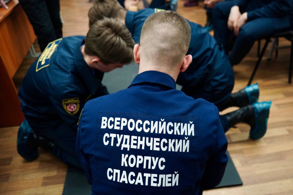 Занятия по оказанию первой помощи для студентов Института гражданской защиты