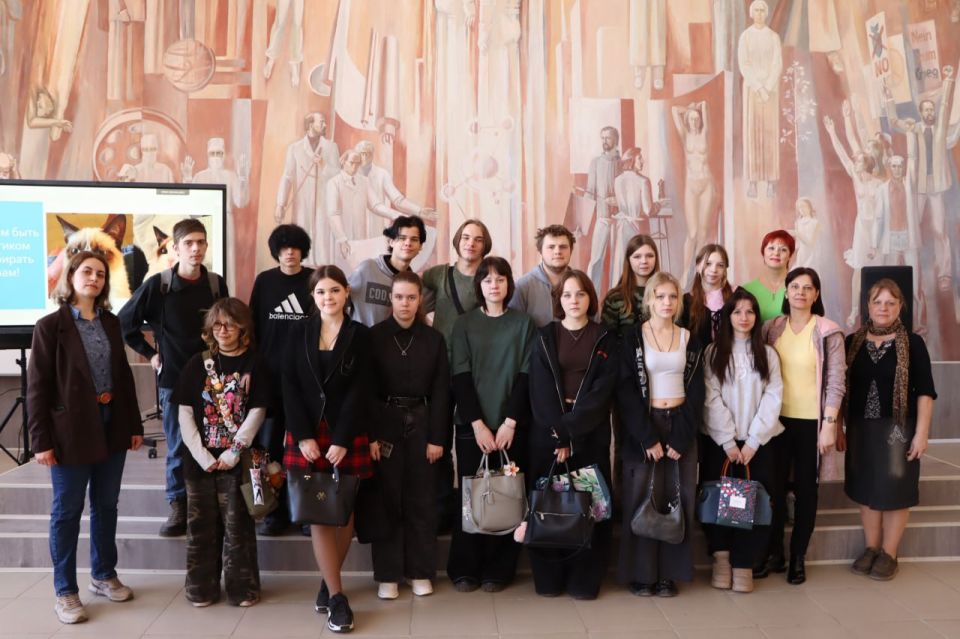 «Поколение Z: интернет и здоровье»: в Луганской Горьковке говорили о безопасности в сети