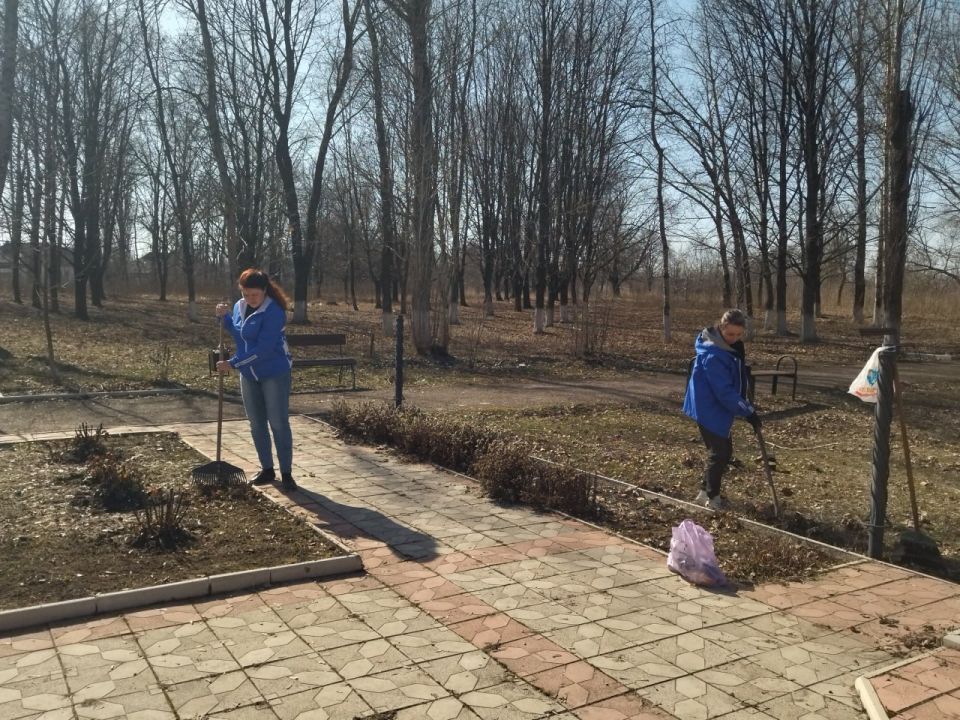 В Суходольске состоялся городской субботник