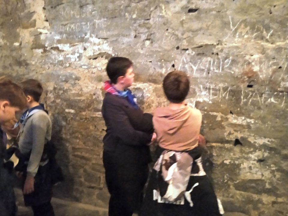 Обучающиеся Ровеньковского детского экологического центра посетили музей «Памяти погибших»