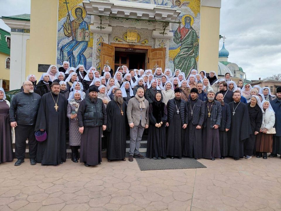 В Новом Херсонесе успешно завершился Первый съезд сестёр милосердия Крыма и Новороссии