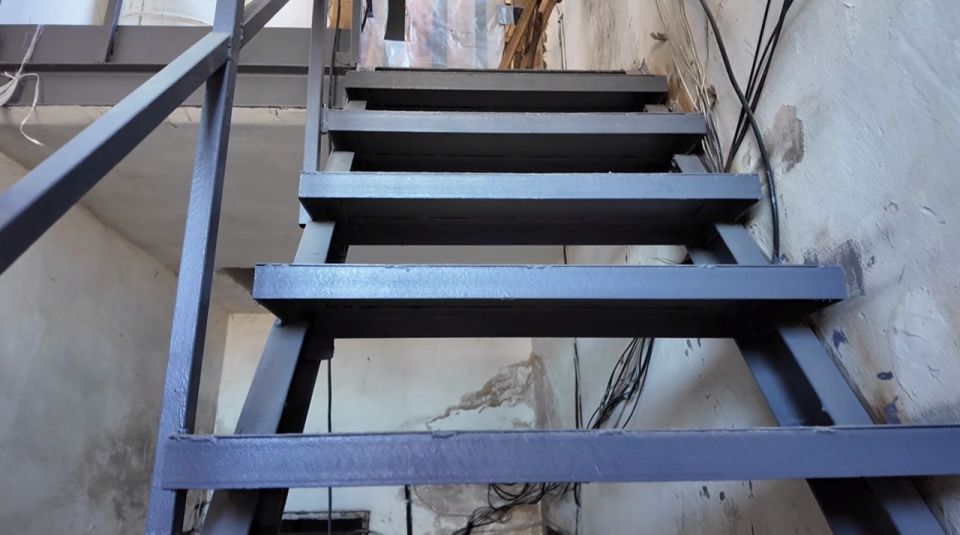 В этом году на Чкалова, 2 появится новое лифтовое оборудование