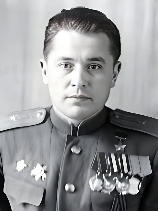 Ткаченко Александр Кузьмич - Герой Советского Союза