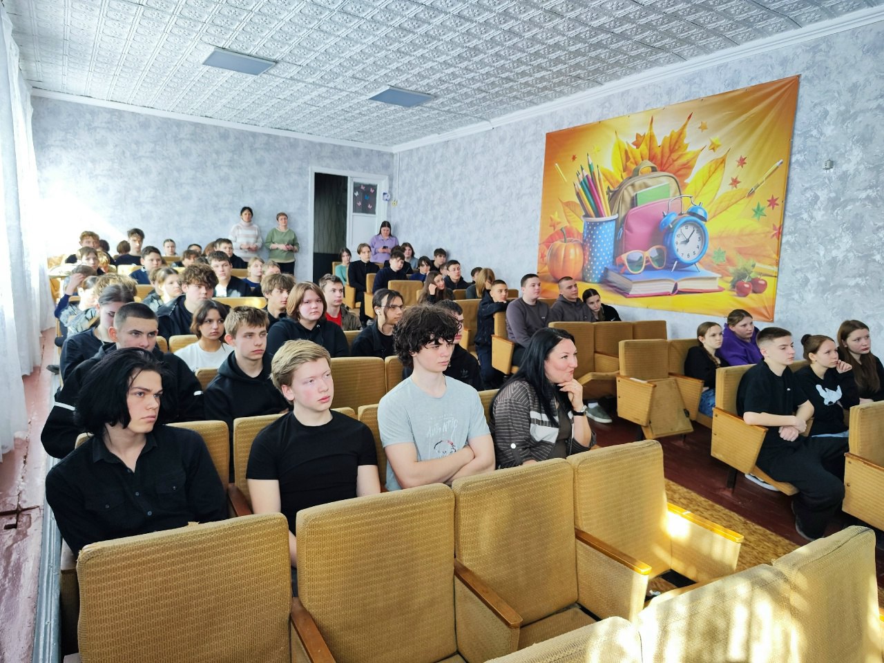 Профилактическая лекция «Вредные привычки и терроризм: уязвимость личности и общества» прошла для учеников Успенской СШ №3