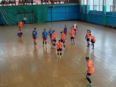 Команда «Шахтёр» г. Перевальска стала победителем Открытого Чемпионата г. Брянки