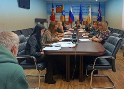 В Администрации Антрацитовского муниципального округа состоялось очередное заседание комиссии по делам несовершеннолетних и защите их прав, на котором рассмотрено 12 административных дел, из них: по части 1 статьи 5.35 КоАП...