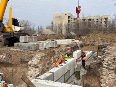 Ход работ под контролем: итоги выезда секретаря Краснолучского местного отделения ВПП «Единая Россия» Сергея Соловьева