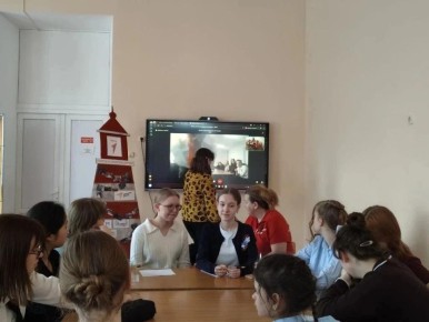 Школьники Ставрополья и Антрацита провели совместный телемост