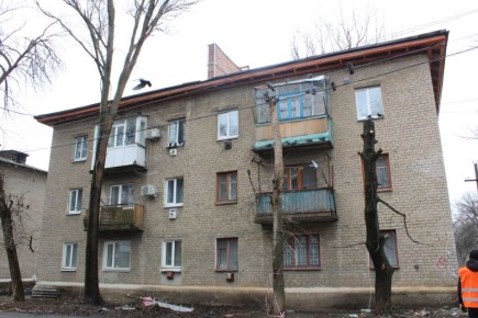 Капитальный ремонт кровли в Суходольске: работы идут по графику