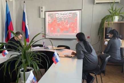 Центр занятости выбирает лучшие детские фотоработы про профессии!