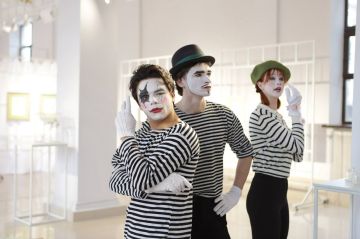 Интерактив • развитие • искусство